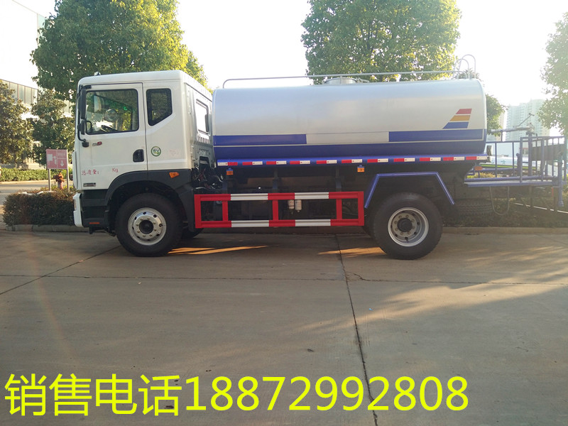 東風15噸灑水車圖片 東風15噸灑水車圖片