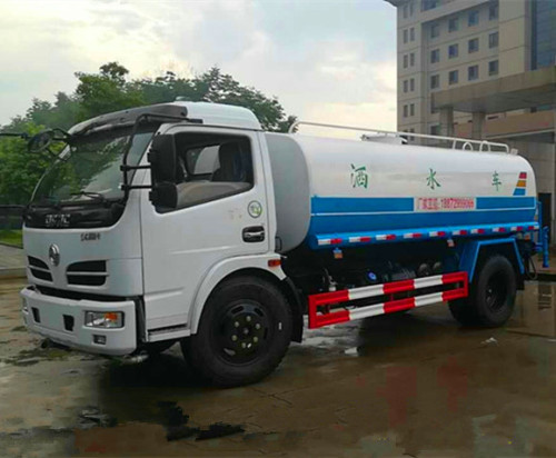 大連灑水車銷售 大連灑水車銷售