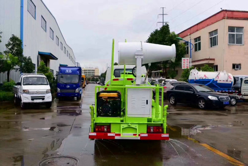 3噸灑水車 3噸灑水車