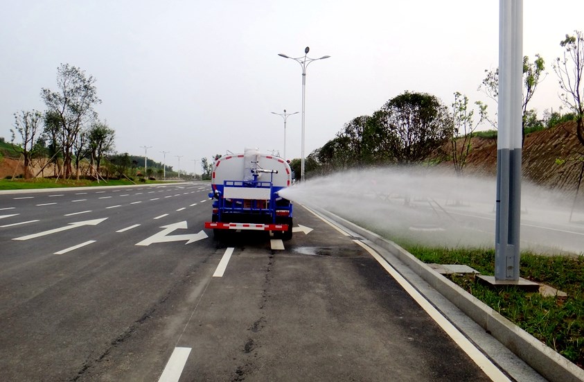 二手灑水車圖片 二手灑水車圖片