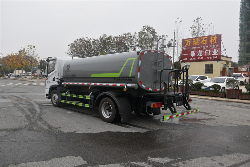 10噸灑水車大約多少錢-10噸灑水車價格-湖北盈通 10噸灑水車大約多少錢-10噸灑水車價格-湖北盈通