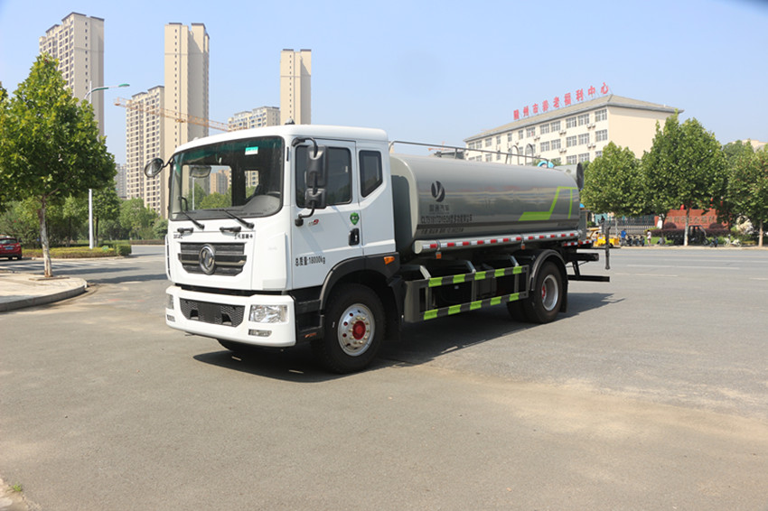 15噸灑水車 15噸灑水車