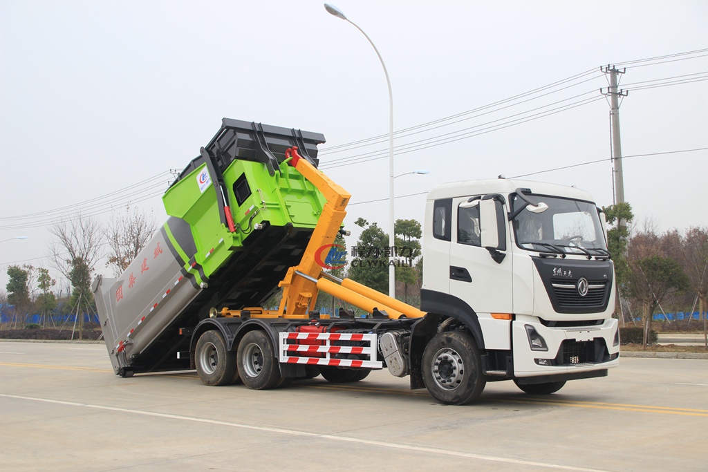 東風(fēng)天龍后雙橋勾臂式垃圾車